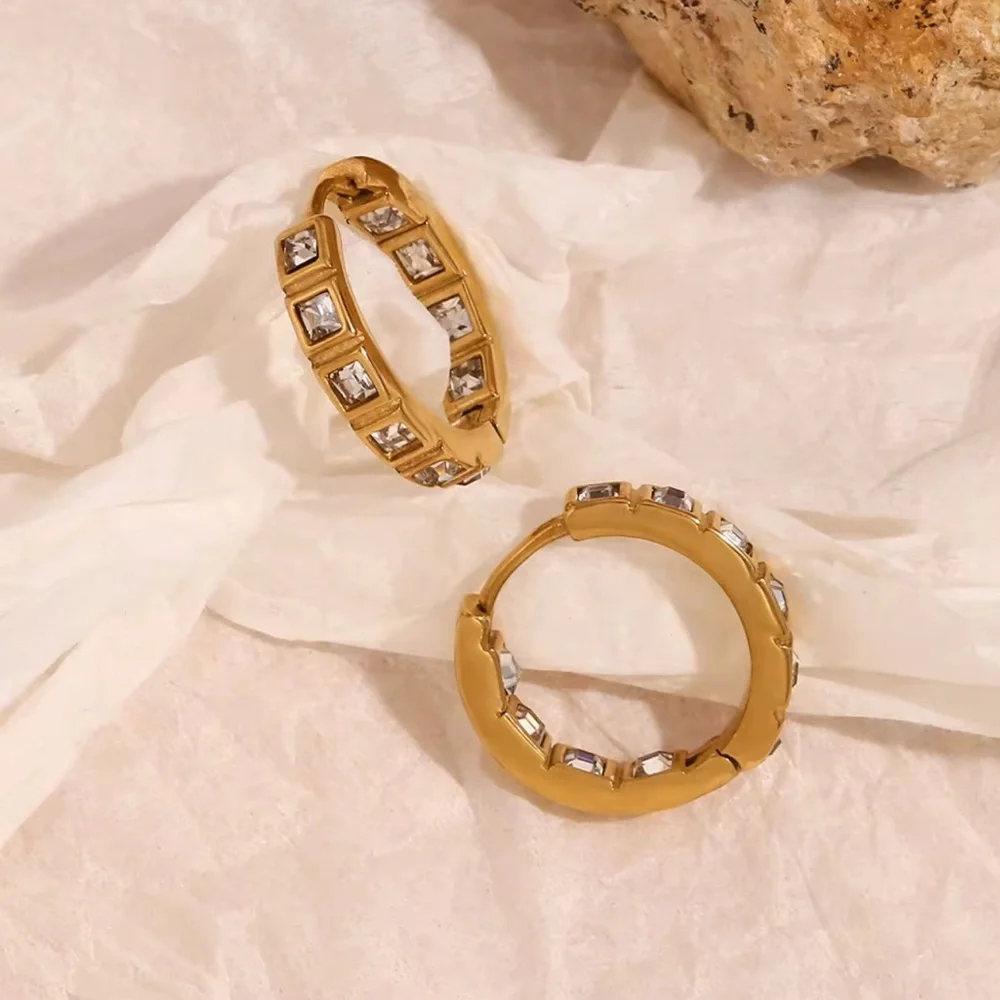 (A18) Gold Inverted Baguette Hoop Earrings